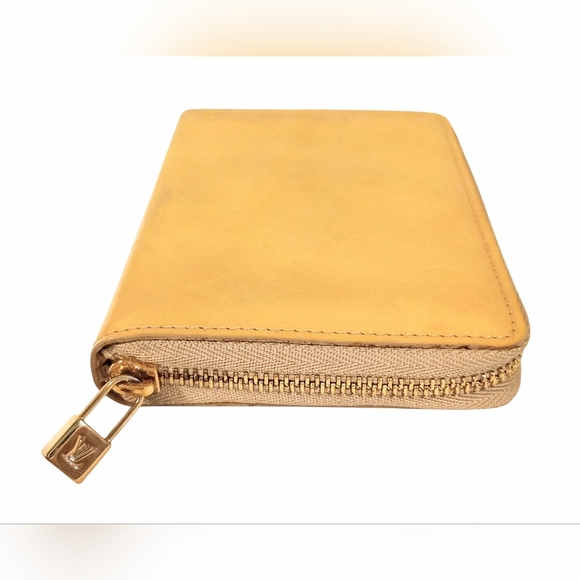 Louis Vuitton Monogram Vernis Compact Zippy Wallet W/ Box, Dustbag, & COA - Picture 6 of 16